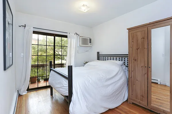 Rented by Corcoran | media 3