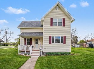 232 S Gwinner St, Ithaca, MI 48847