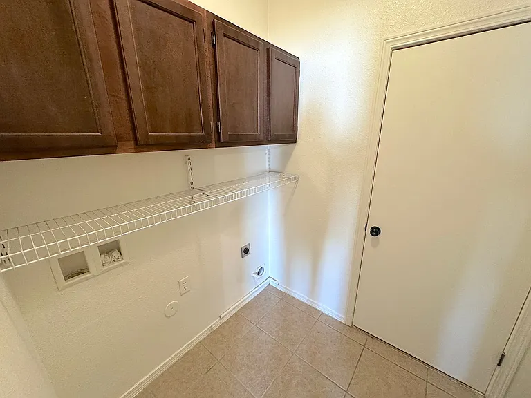 11028 Acoma St — Photo 25