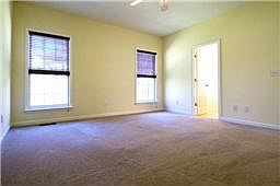 5th image of 437 Williamsport Dr