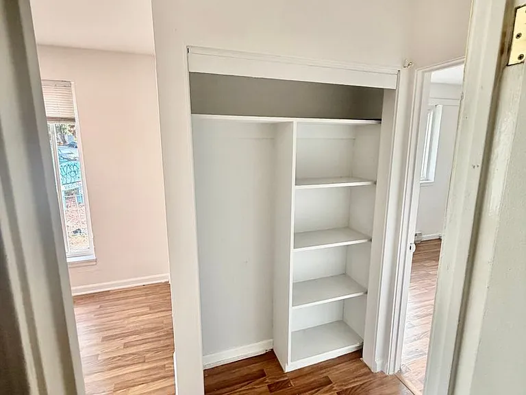 5222 Rainier Ave S — Photo 9