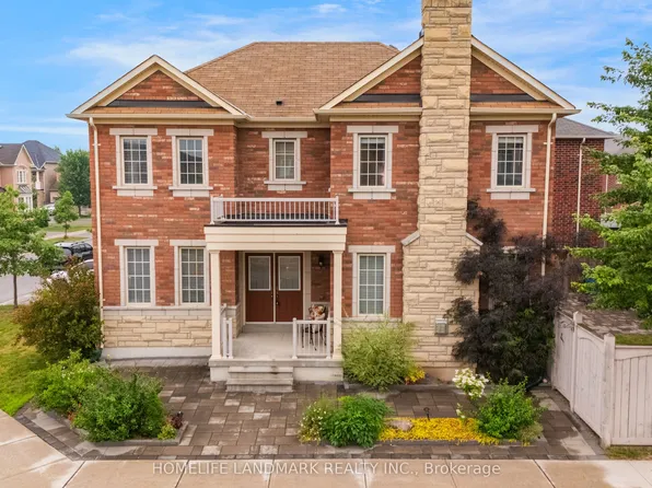 298 W Lawn Cres, Whitchurch Stouffville, ON L4A 1X3