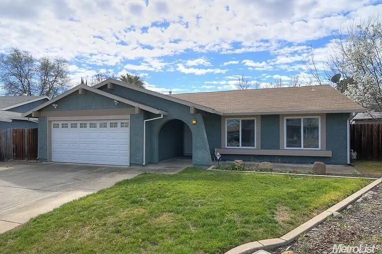 6104 Miravale Ct photo 1