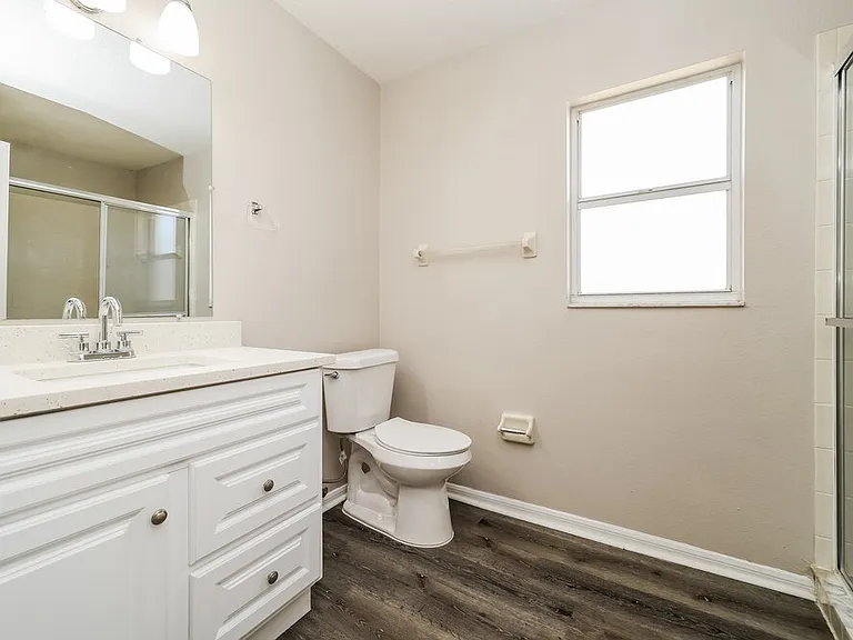 206 Lookout Dr — Photo 14