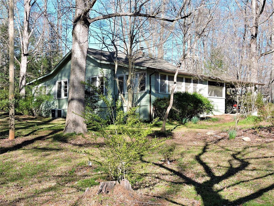 1st image of 1090 Blanton St