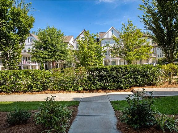 5th image of 260 Briscoe Way