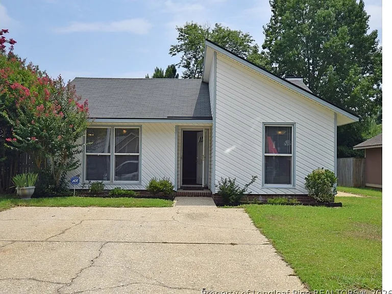 7060 Candlewood Dr — Photo 1