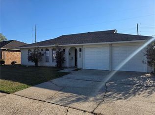 2108 S Glencove Ln, Gretna, LA 70056