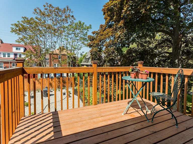 3863 Seneca St — Photo 30