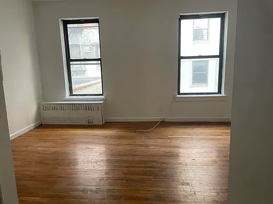 Rented by Level Group | media 5