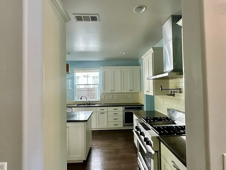 4521 Blue Oak Pl — Photo 13