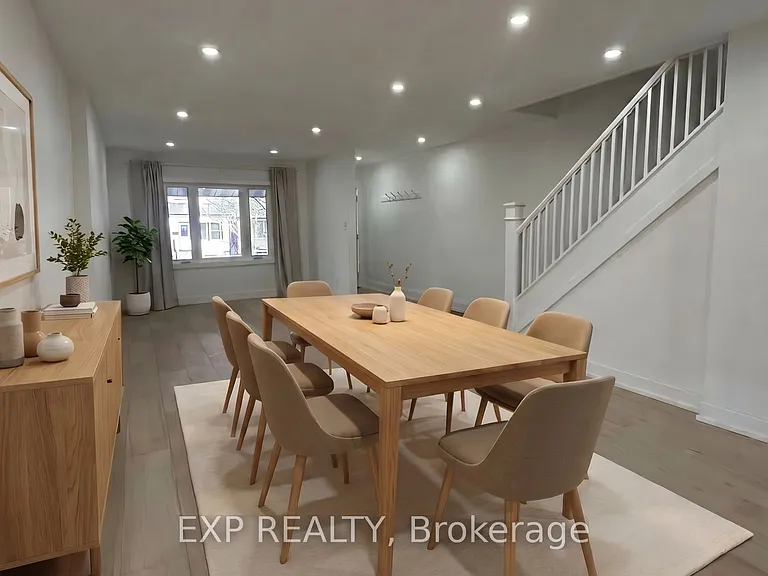 926 Greenwood Ave — Photo 3