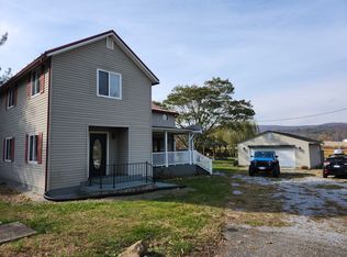 7842 Community Center Rd, Bridgewater, VA 22812