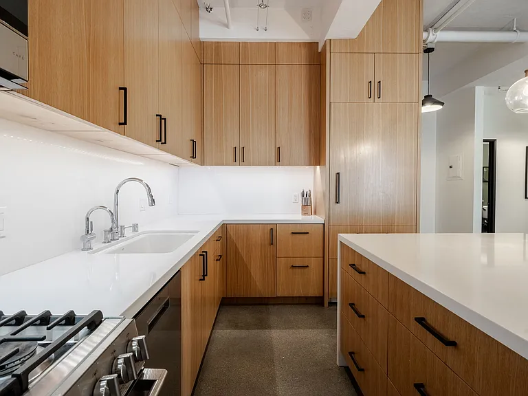 849 S Broadway #603 — Photo 10