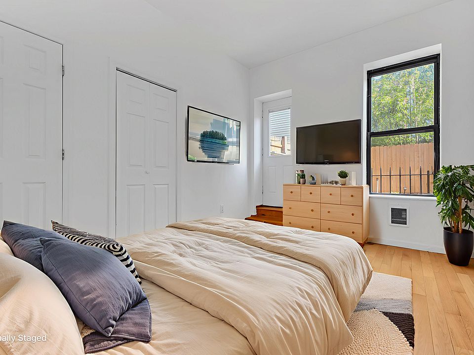 2nd image of 132 Norman Ave APT 1R