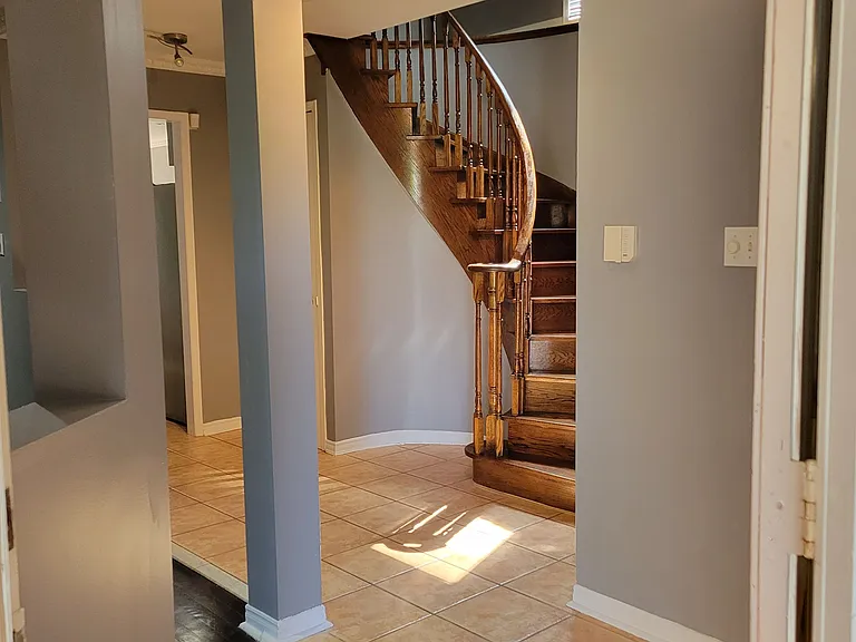 3784 Forest Bluff Cres — Photo 7