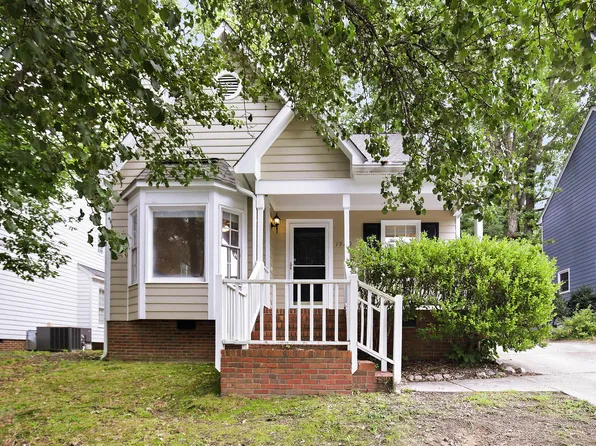 1920 Jupiter Hills Ct, Raleigh, NC 27604
