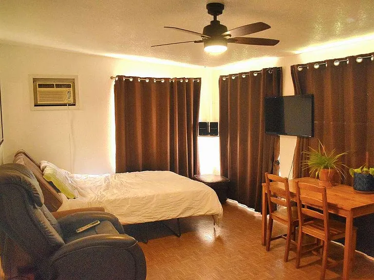 Arizona room.