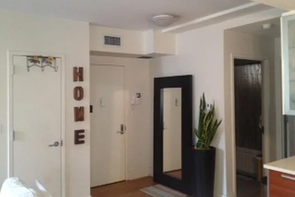 Rented by Corcoran | media 19