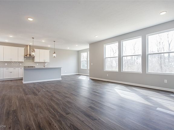 5th image of 2862 Robert Gary Ct