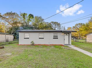 4472 Melvin Cir E, Jacksonville, FL 32210