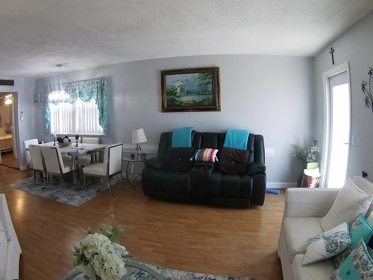 275 Monaco Way #F — Photo 6