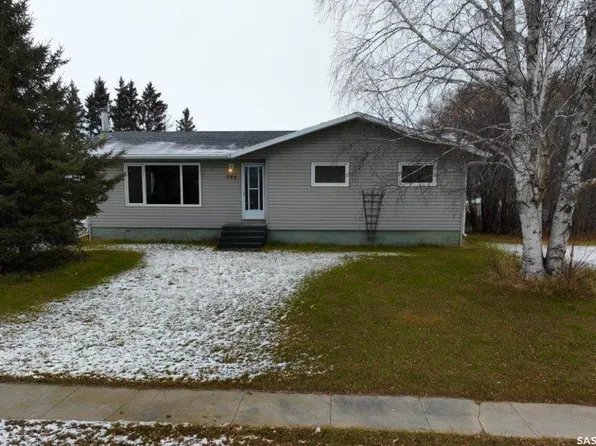 203 2nd, Stenen, SK S0A 3X0