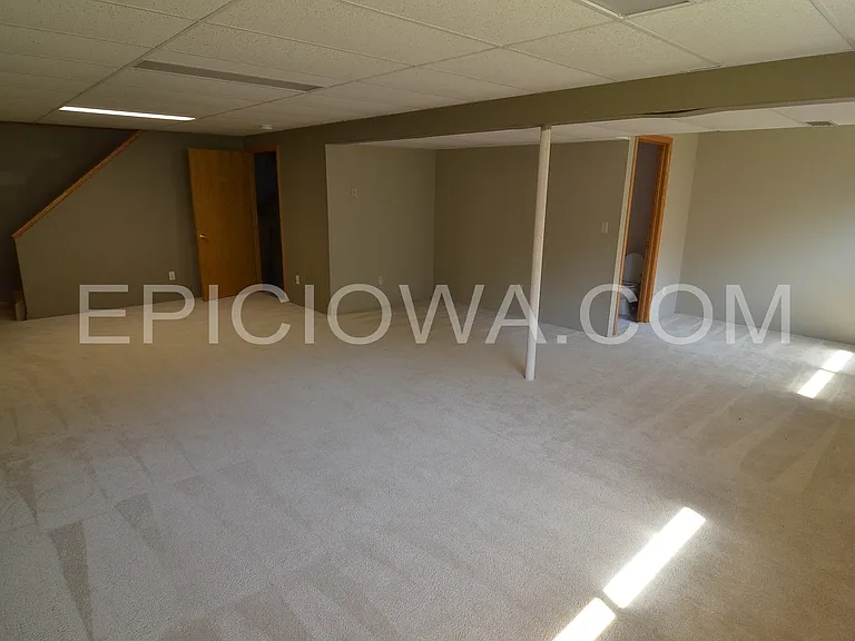 372 Willshire Ct NE — Photo 9
