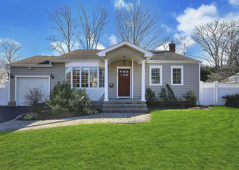 1st image of 35 Edgewater Ave