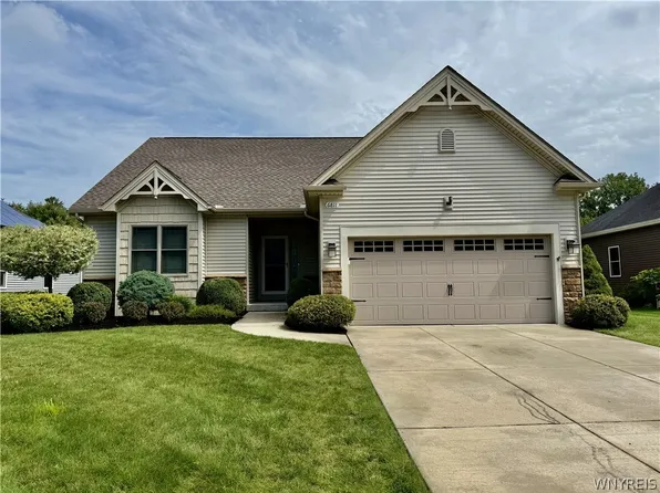 6811 Rivera Way, East Amherst, NY 14051