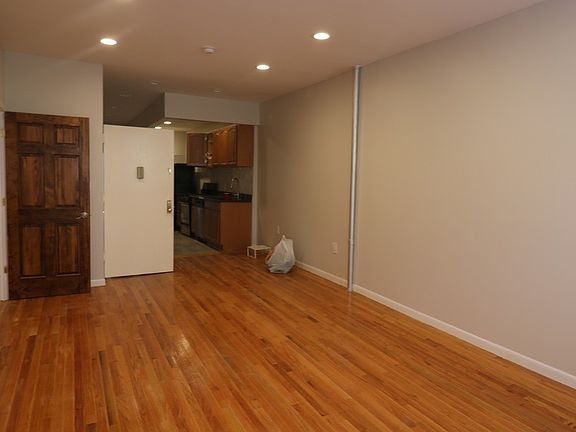 5th image of 1494 Dekalb Ave APT 2N