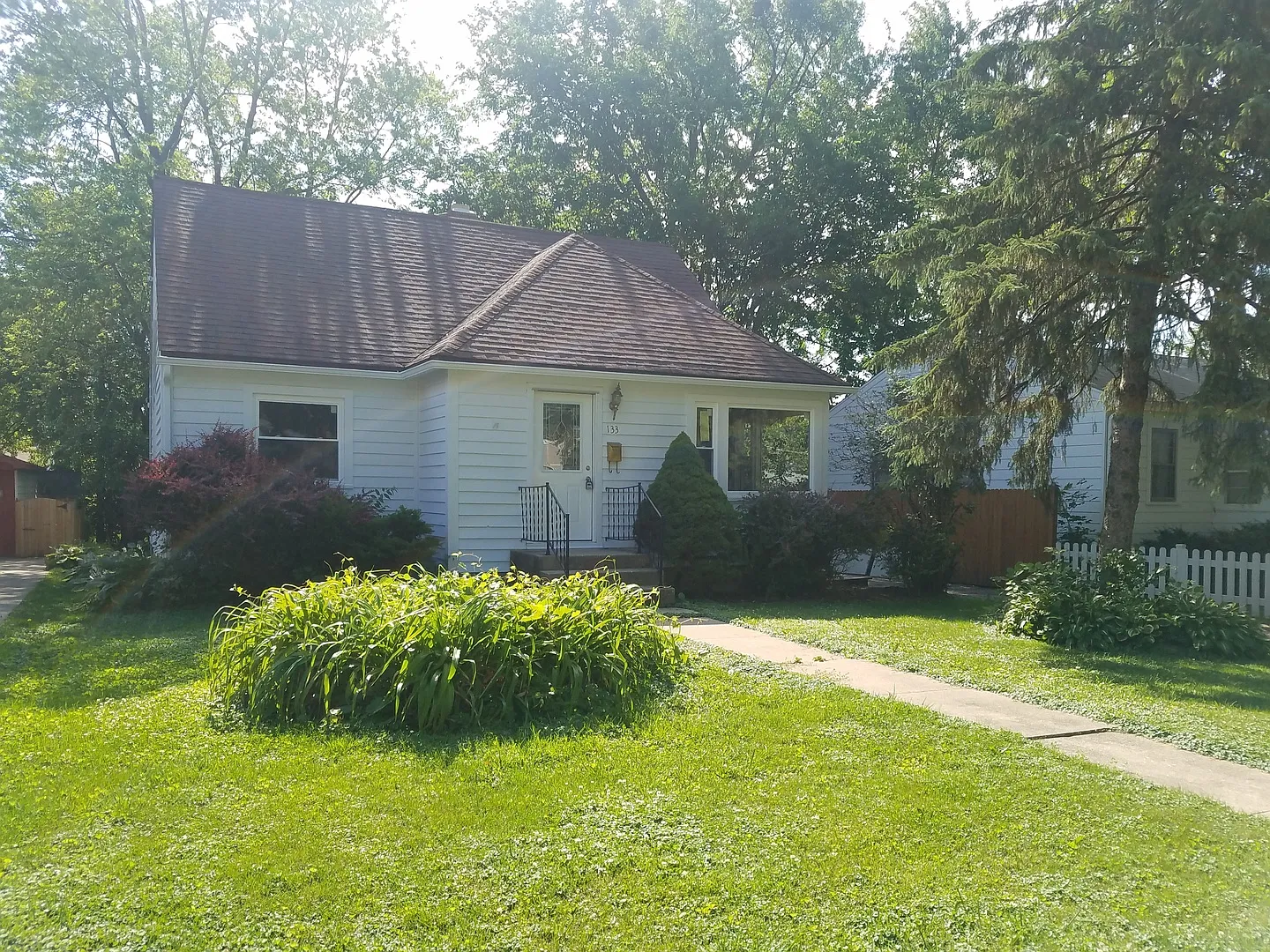 133 N Charles Ave photo 1