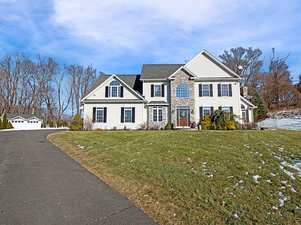 5 Hunting Lane