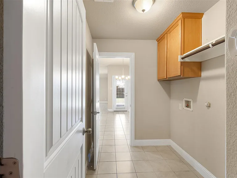 3816 Fordham St — Photo 17