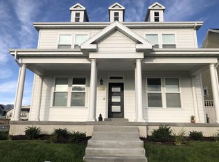 11692 S Willow Walk Dr, South Jordan, UT 84009