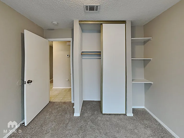 7417 Shadow Bend Dr — Photo 13