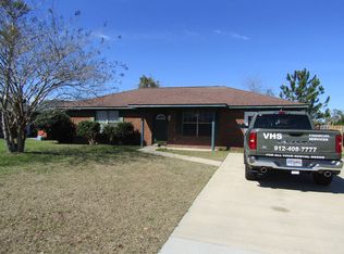 1271 Windrow Dr, Hinesville, GA 31313