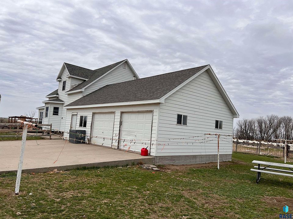 28543 412th Ave, Tripp, SD 57376 MLS 22302167 Zillow