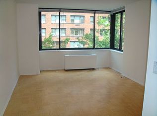 300 E 62nd St APT 303, New York, NY 10065