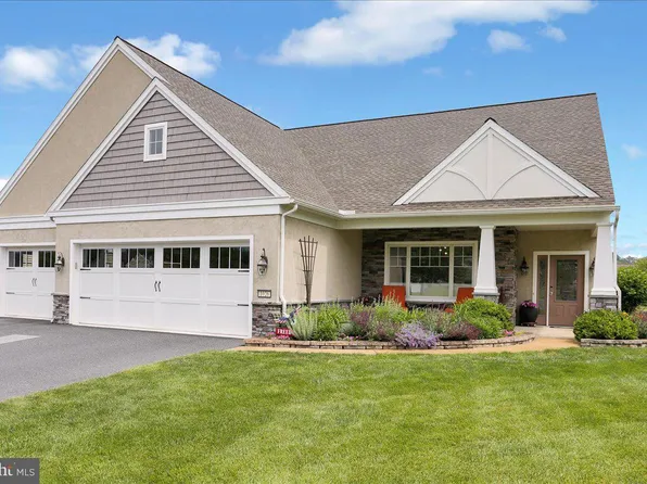 1026 Grant Cir #L-0249, Lebanon, PA 17042