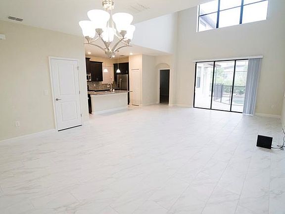 3rd image of 5431 Solterra Cir