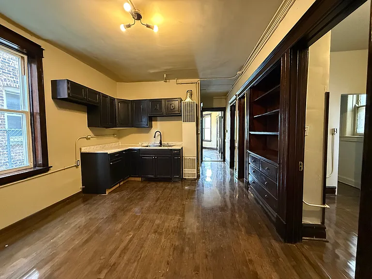 4222 W Cullerton St — Photo 3