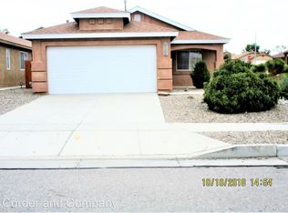 1004 Stuart Rd NW, Albuquerque, NM 87114