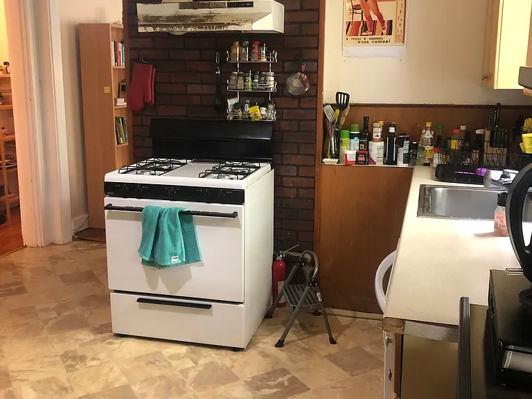 88 Lowell St #1 — Photo 1