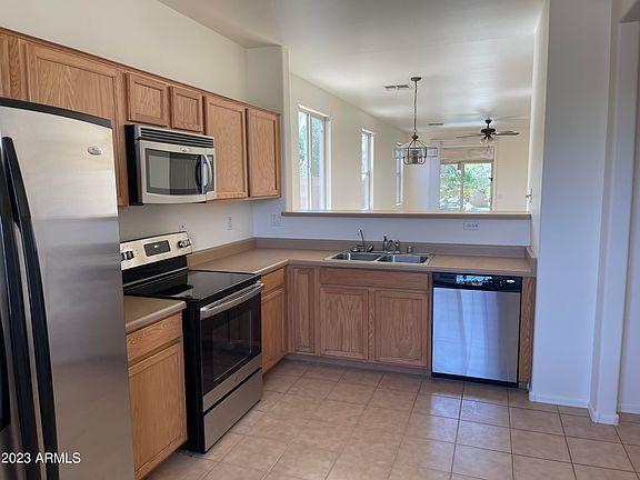 5th image of 7319 W GLASS Lane W