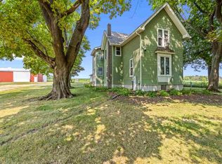 4683 Elmwood Rd, Rockford, IL 61101