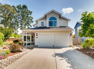 6196 SE Golden St, Hillsboro, OR 97123