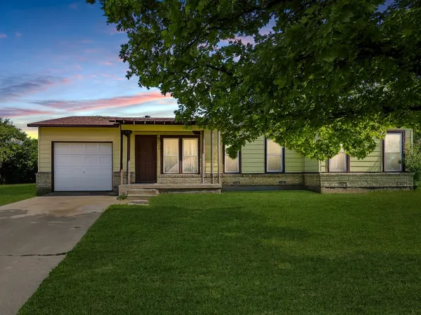 5121 Sabelle Ln, Haltom City, TX 76117