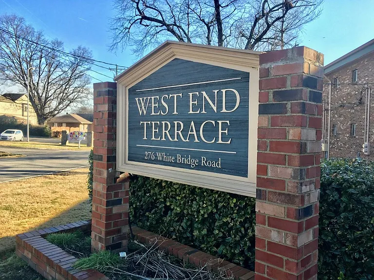 276 White Bridge Pike — Photo 1