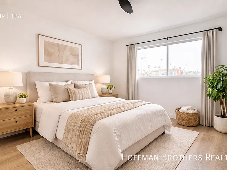 4533 Pickford St #10 — Photo 1